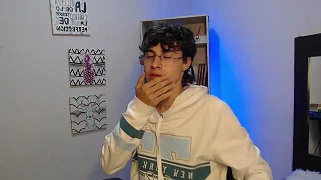 Jeam hot online show from 01-27-25, 09:22