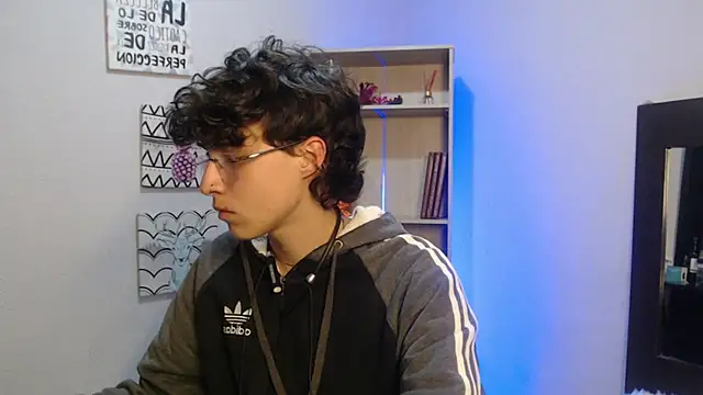 Jeam hot online show from 01-28-25, 10:01