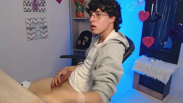 Jeam hot online show from 02-19-25, 12:46