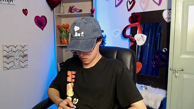 Jeam hot online show from 02-25-25, 12:36