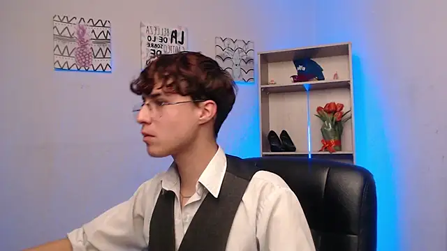 Jeam hot online show from 09-08-25, 08:41