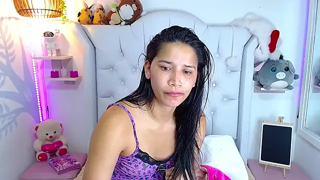 Alison Wiley online show from 03-12-26, 09:59