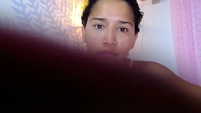 Alison Wiley online show from 04-27-26, 06:17