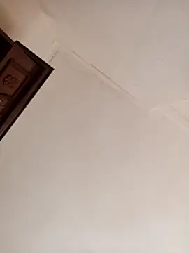 Snapshot of El_baby12 chatting on 12-22-25, 10:23 El baby12 online show from 12-22-25, 10:23