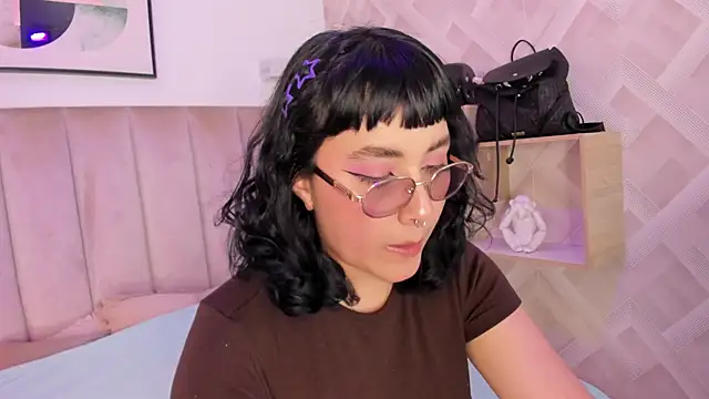 Haru Bonny online show from 01-17-26, 08:45