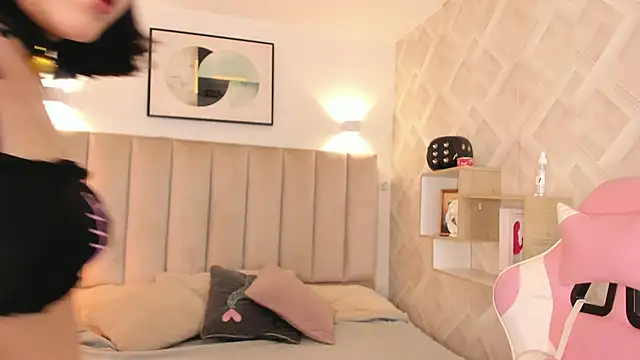 Haru Bonny online show from 04-20-26, 08:32