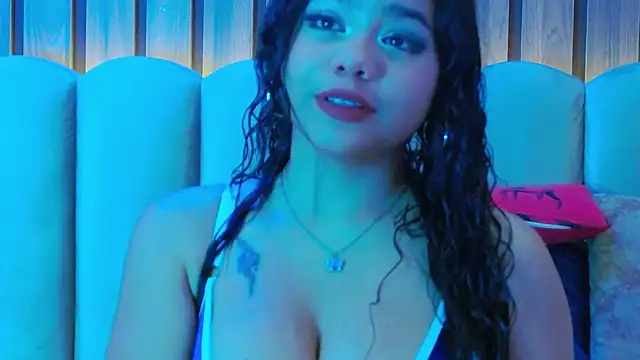 Snapshot of CelesteDePaul chatting on 12-24-24, 12:00 CelesteDePaul online show from 12-24-24, 12:00