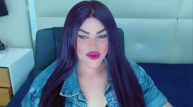 NathaliaCross online show from 01-10-25, 08:04