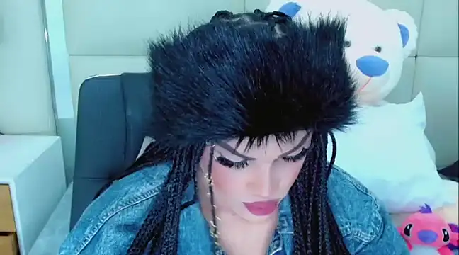 NathaliaCross online show from 01-22-25, 04:33
