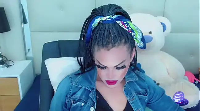 NathaliaCross online show from 03-10-25, 08:23