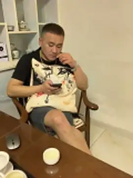 ShaoZian 1 online show from 04-11-26, 04:11