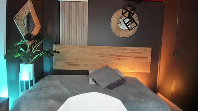 Annaa rosee online show from 04-25-26, 03:31