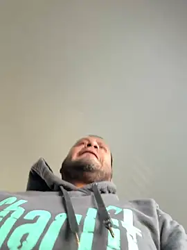 elamante03 online show from 12-05-24, 07:49