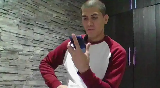 Snapshot of Sexylatin64 chatting on 03-04-25, 01:12 Sexylatin64 online show from 03-04-25, 01:12