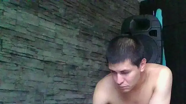 Snapshot of Sexylatin64 chatting on 10-20-25, 08:42 Sexylatin64 online show from 10-20-25, 08:42