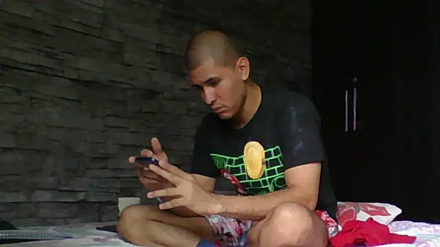 Sexylatin64 online show from 02-13-26, 03:08