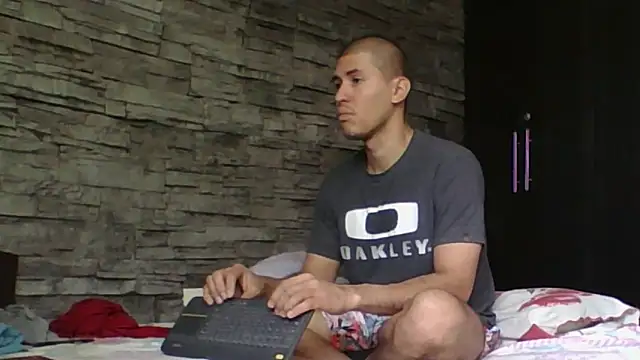 Sexylatin64 online show from 02-14-26, 03:09