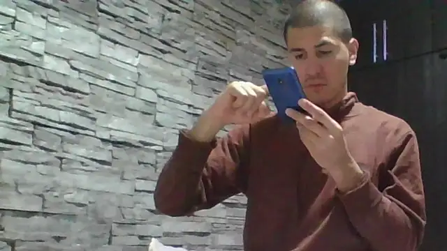 Snapshot of Sexylatin64 chatting on 06-07-26, 12:48 Sexylatin64 online show from 06-07-26, 12:48