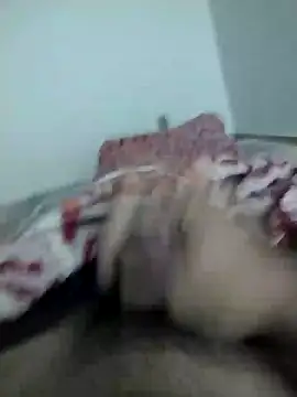 Snapshot of lm279 chatting on 02-08-25, 04:47 lm279 online show from 02-08-25, 04:47