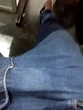 Snapshot of lm279 chatting on 03-01-25, 02:34 lm279 online show from 03-01-25, 02:34