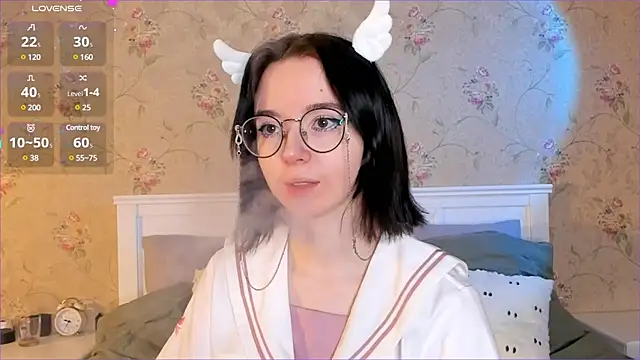 Snapshot of Nora_Failure chatting on 12-10-24, 07:26 Nora Failure online show from 12-10-24, 07:26