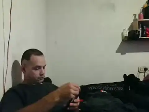 Snapshot of Lolosalvage83 chatting on 03-22-25, 08:15 Lolosalvage83 online show from 03-22-25, 08:15