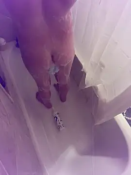 Snapshot of twentywithafelonyy chatting on 12-16-24, 07:04 twentywithafelonyy online show from 12-16-24, 07:04