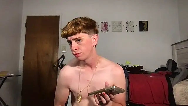 Snapshot of twentywithafelonyy chatting on 10-25-25, 07:16 twentywithafelonyy online show from 10-25-25, 07:16