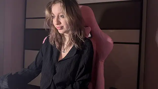 moundliicht1 online show from 01-08-26, 08:11