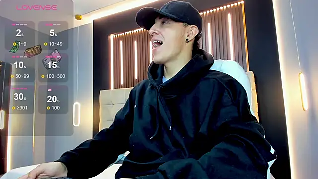 Lobo 17  online show from 02-19-26, 03:35