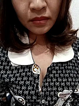 Snapshot of AssAsiancute chatting on 01-26-25, 06:06 AssAsiancute online show from 01-26-25, 06:06