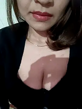 Snapshot of AssAsiancute chatting on 03-09-25, 04:44 AssAsiancute online show from 03-09-25, 04:44