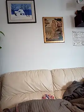 QcMisterv13 online show from 03-11-25, 06:08