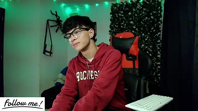 twink sebas  online show from 01-22-25, 06:10