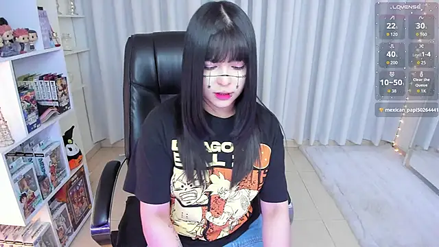 misshoneyxxx online show from 11-07-25, 04:45