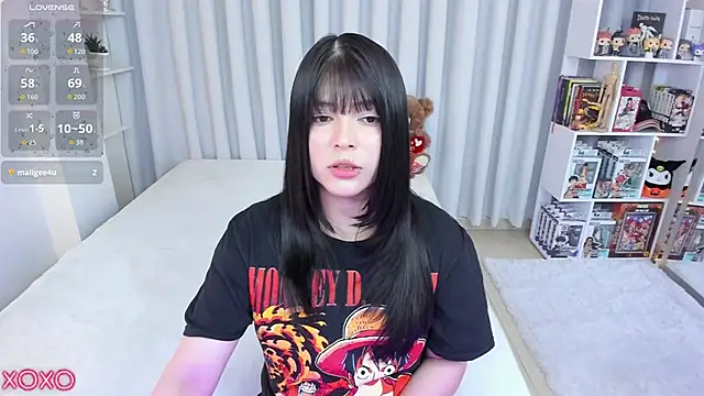 Snapshot of misshoneyxxx chatting on 01-13-26, 04:18 misshoneyxxx online show from 01-13-26, 04:18