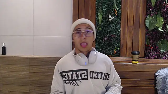 Andy Joy  online show from 11-06-25, 11:33