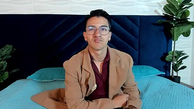 Andy Joy  online show from 03-08-26, 11:36