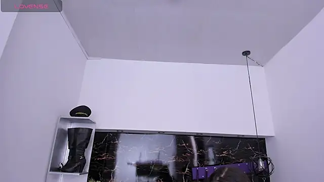 Kathia Armstrong online show from 01-13-25, 12:35