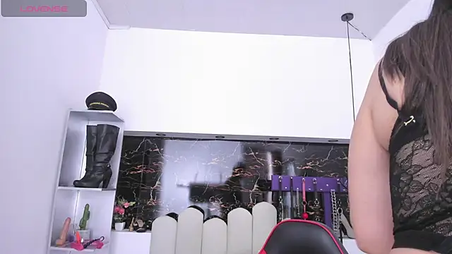 Kathia Armstrong online show from 01-29-25, 01:07