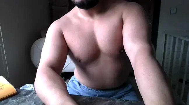 Snapshot of DateMike94 chatting on 01-13-25, 10:14 DateMike94 online show from 01-13-25, 10:14