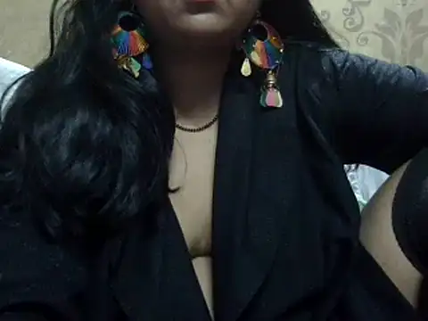 Snapshot of Tameesh_sexy_mistress chatting on 01-13-25, 07:53 Tameesh sexy mistress online show from 01-13-25, 07:53
