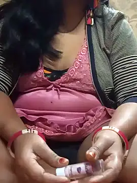 Snapshot of Tameesh_sexy_mistress chatting on 01-23-25, 04:15 Tameesh sexy mistress online show from 01-23-25, 04:15
