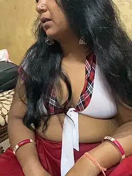 Snapshot of Tameesh_sexy_mistress chatting on 09-24-25, 08:28 Tameesh sexy mistress online show from 09-24-25, 08:28