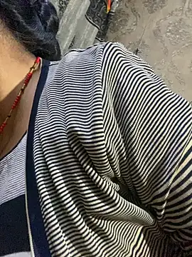 Tameesh sexy mistress online show from 11-07-25, 04:51