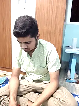 Ishan003 online show from 04-24-26, 02:30