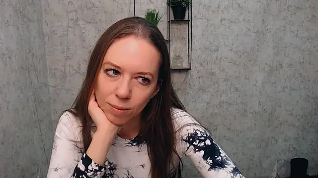 Snapshot of GloriaSi_ chatting on 02-12-25, 07:23 GloriaSi online show from 02-12-25, 07:23