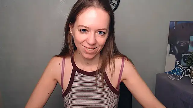 Snapshot of GloriaSi_ chatting on 03-16-25, 07:04 GloriaSi online show from 03-16-25, 07:04