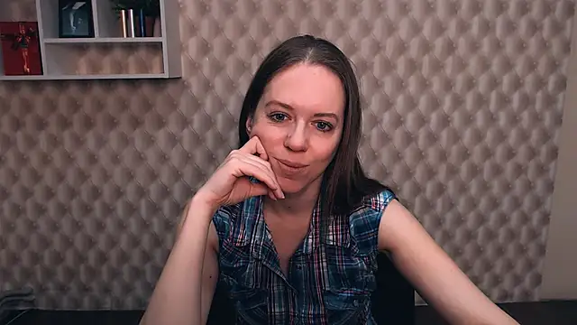 Snapshot of GloriaSi_ chatting on 03-19-25, 10:22 GloriaSi online show from 03-19-25, 10:22