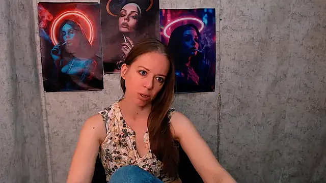 Snapshot of GloriaSi_ chatting on 09-10-25, 05:51 GloriaSi online show from 09-10-25, 05:51